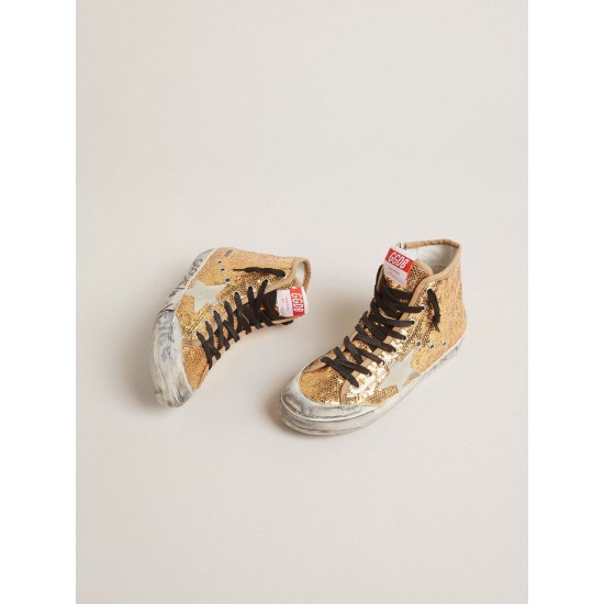 Francy Penstar in gold glitter with suede star and bright blue heel tab